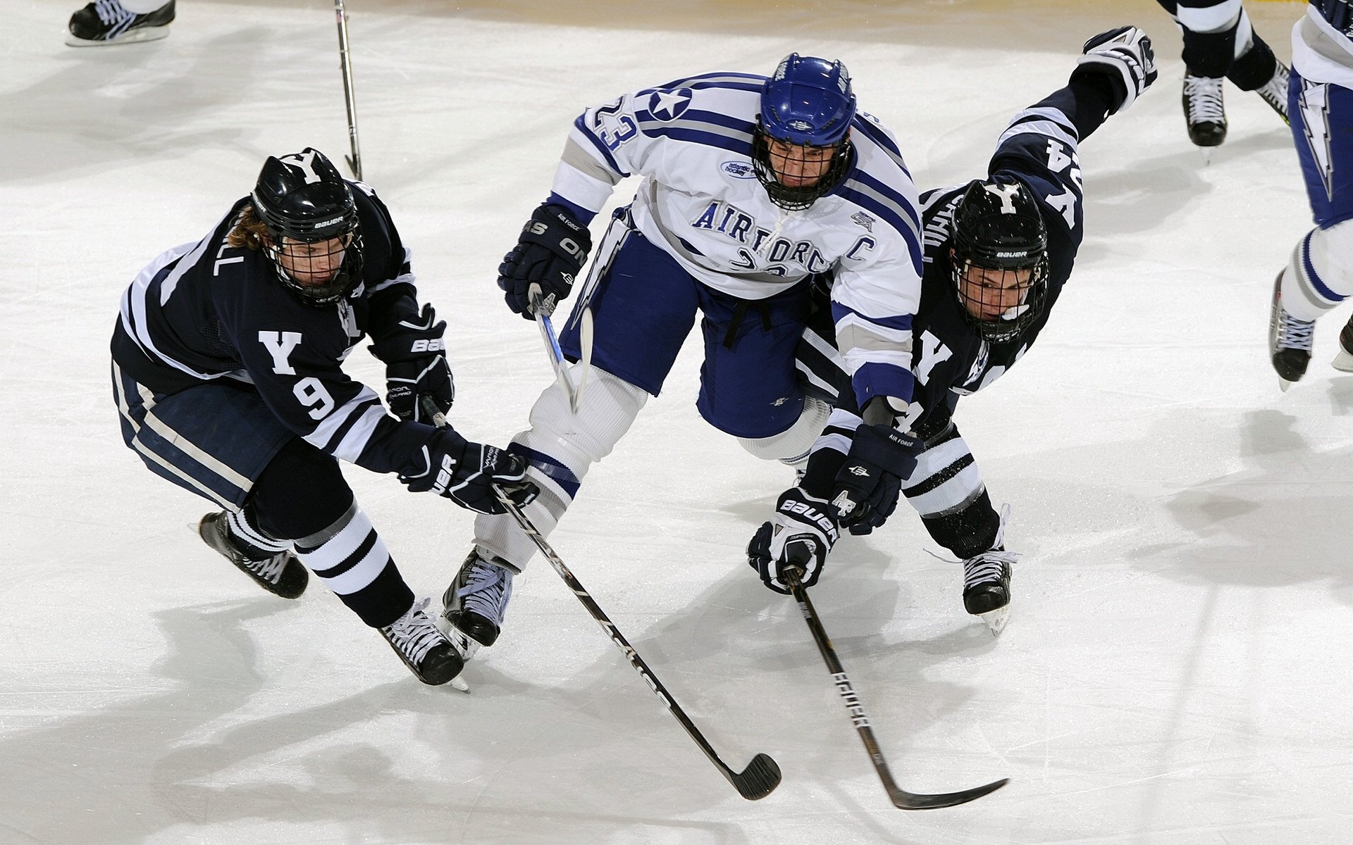 覃海洋突破极限刷新赛会纪录，覃海洋最好成绩